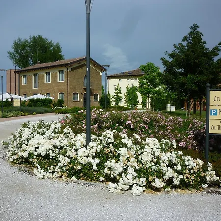 Hotel La Fornace San Vicenzo di Galliera